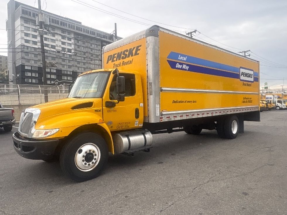 Medium Duty Box Truck-Light and Medium Duty Trucks-International-2021-MV607-Allentown-PA-279,103\n\t\tmiles-$ 29,250 - Image 3
