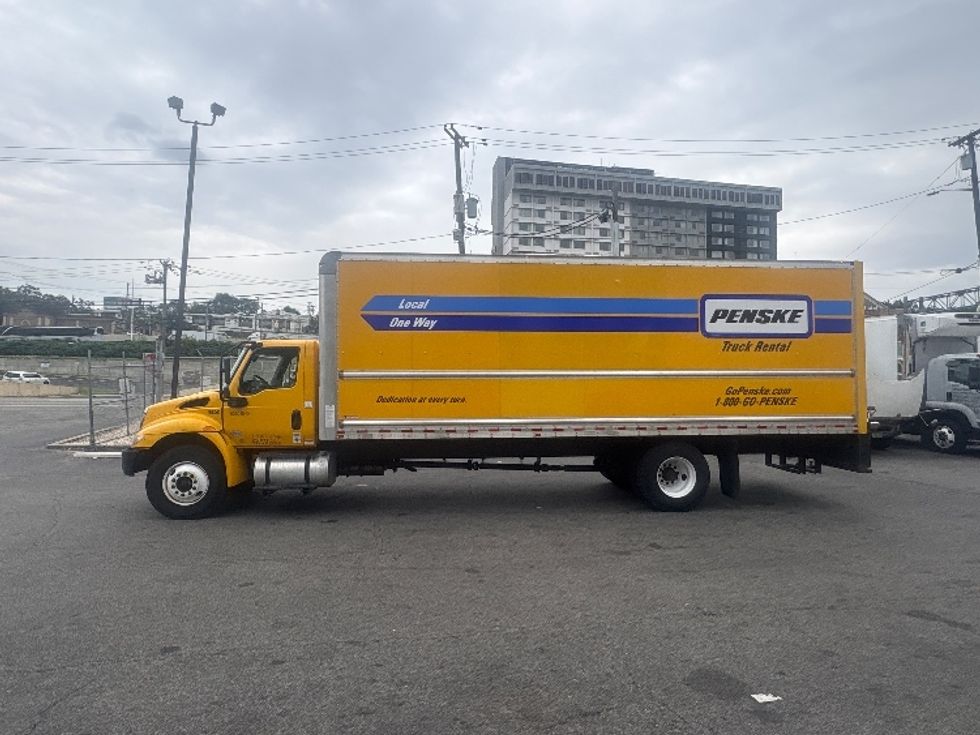 Medium Duty Box Truck-Light and Medium Duty Trucks-International-2021-MV607-Allentown-PA-279,103\n\t\tmiles-$ 29,250 - Image 4