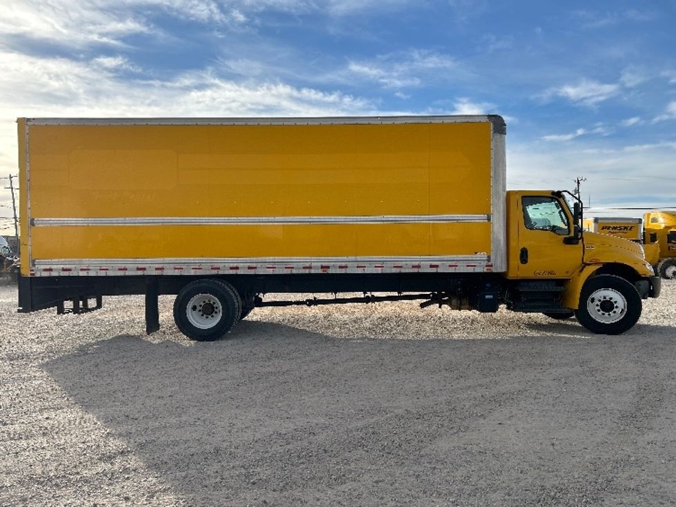 Medium Duty Box Truck-Light and Medium Duty Trucks-International-2021-MV607-Amarillo-TX-211,466\n\t\tmiles-$ 39,250 - Image 15