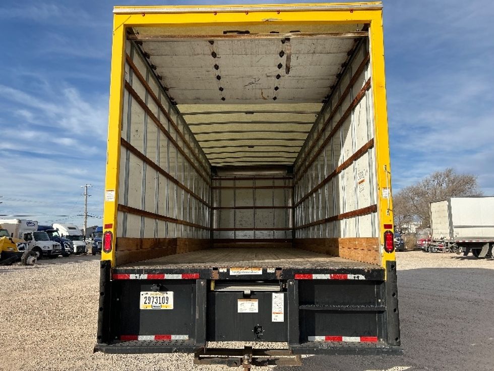 Medium Duty Box Truck-Light and Medium Duty Trucks-International-2021-MV607-Amarillo-TX-211,466\n\t\tmiles-$ 39,250 - Image 8