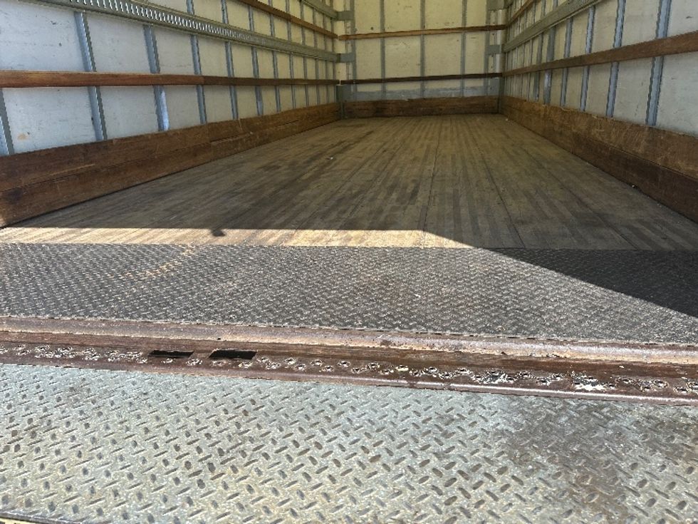 Medium Duty Box Truck-Light and Medium Duty Trucks-International-2021-MV607-Anderson-SC-187,412\n\t\tmiles-$ 55,500 - Image 10