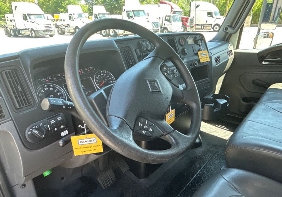 Medium Duty Box Truck-Light and Medium Duty Trucks-International-2021-MV607-Anderson-SC-187,412\n\t\tmiles-$ 55,500 - Image 17