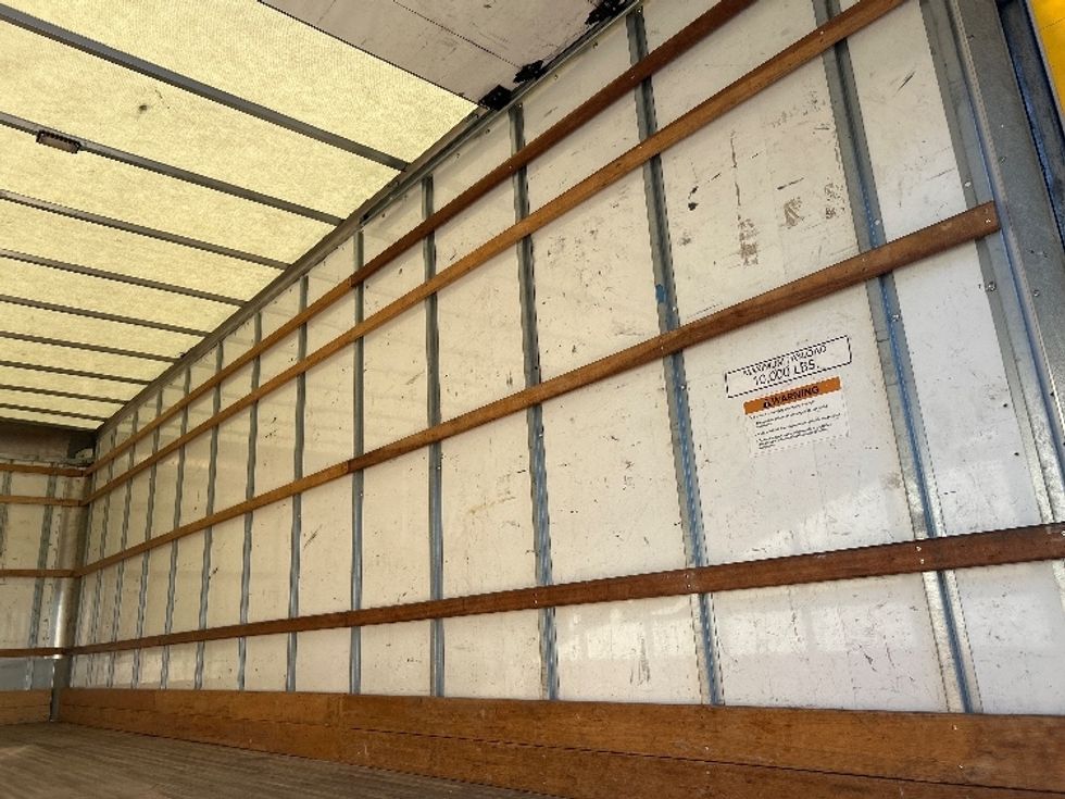 Medium Duty Box Truck-Light and Medium Duty Trucks-International-2021-MV607-Anderson-SC-223,333\n\t\tmiles-$ 38,750 - Image 11