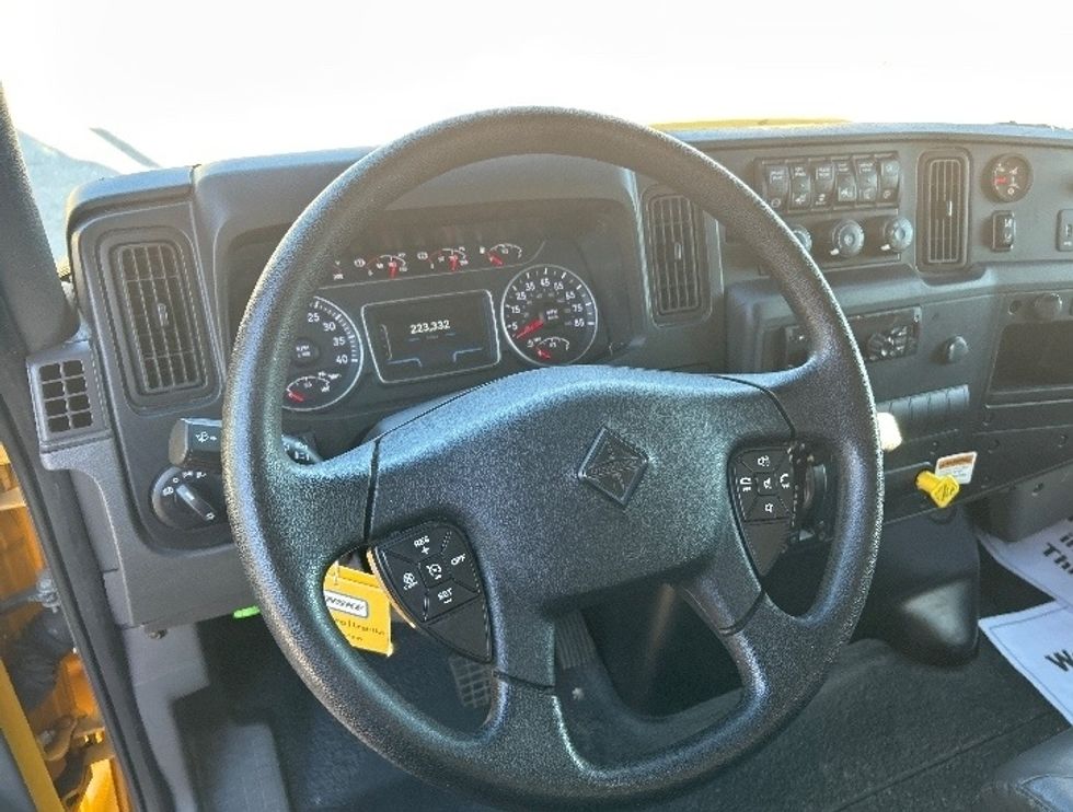 Medium Duty Box Truck-Light and Medium Duty Trucks-International-2021-MV607-Anderson-SC-223,333\n\t\tmiles-$ 38,750 - Image 17