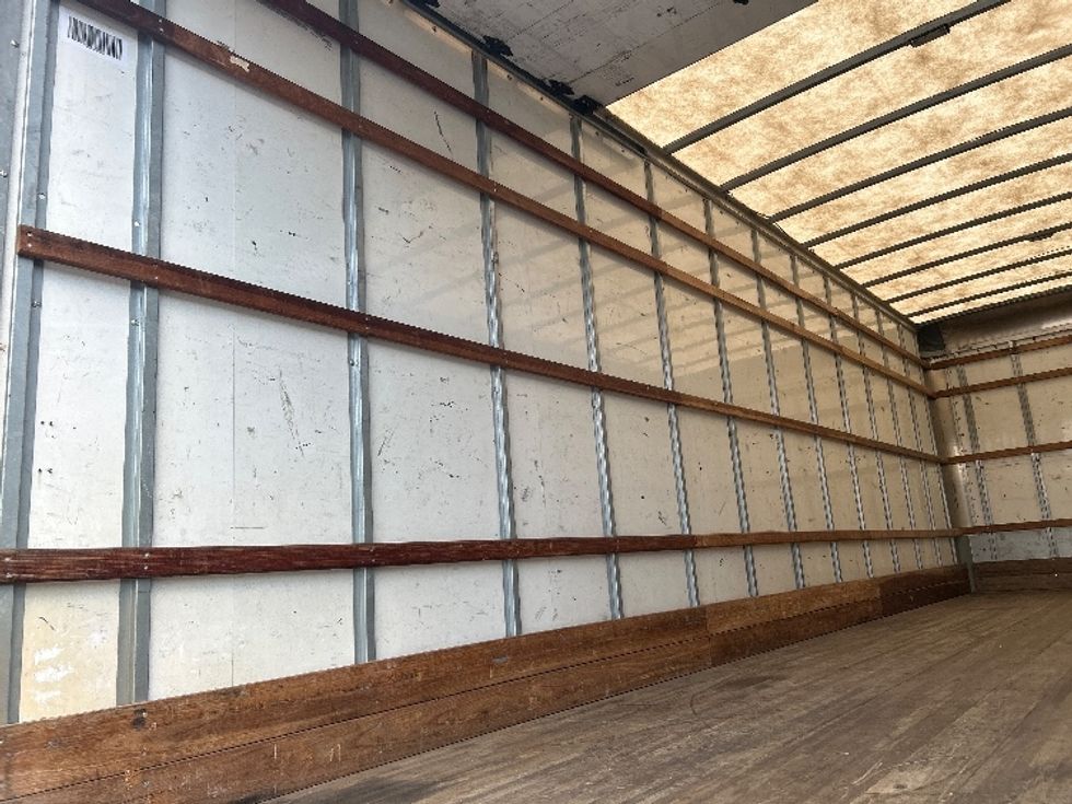 Medium Duty Box Truck-Light and Medium Duty Trucks-International-2021-MV607-Anderson-SC-253,887\n\t\tmiles-$ 32,500 - Image 10