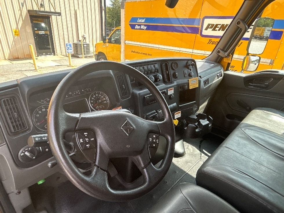 Medium Duty Box Truck-Light and Medium Duty Trucks-International-2021-MV607-Anderson-SC-253,887\n\t\tmiles-$ 32,500 - Image 17