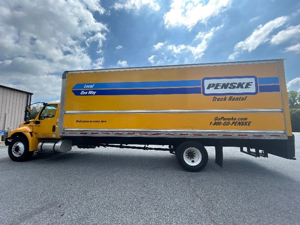Medium Duty Box Truck-Light and Medium Duty Trucks-International-2021-MV607-Anderson-SC-253,887\n\t\tmiles-$ 32,500 - Image 4
