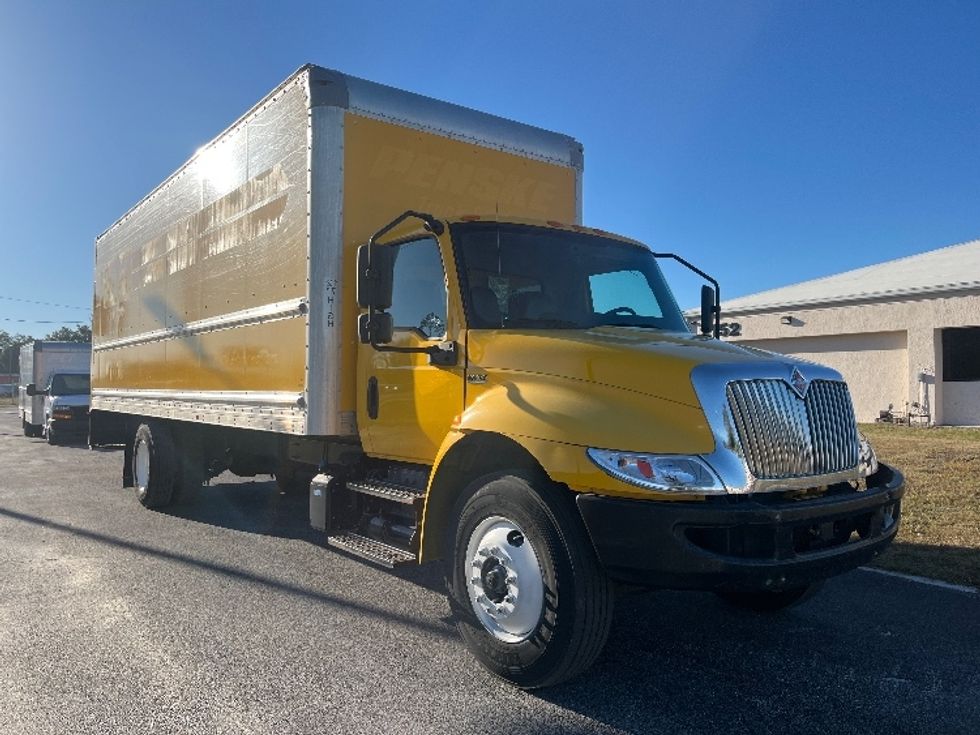 Medium Duty Box Truck-Light and Medium Duty Trucks-International-2021-MV607-Apopka-FL-155,943\n\t\tmiles-$ 47,750 - Image 1