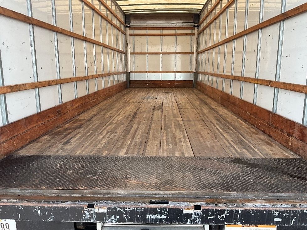Medium Duty Box Truck-Light and Medium Duty Trucks-International-2021-MV607-Apopka-FL-155,943\n\t\tmiles-$ 47,750 - Image 10