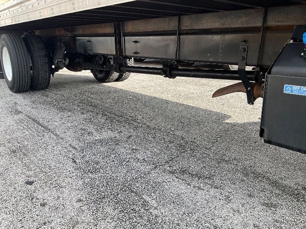 Medium Duty Box Truck-Light and Medium Duty Trucks-International-2021-MV607-Apopka-FL-155,943\n\t\tmiles-$ 47,750 - Image 14