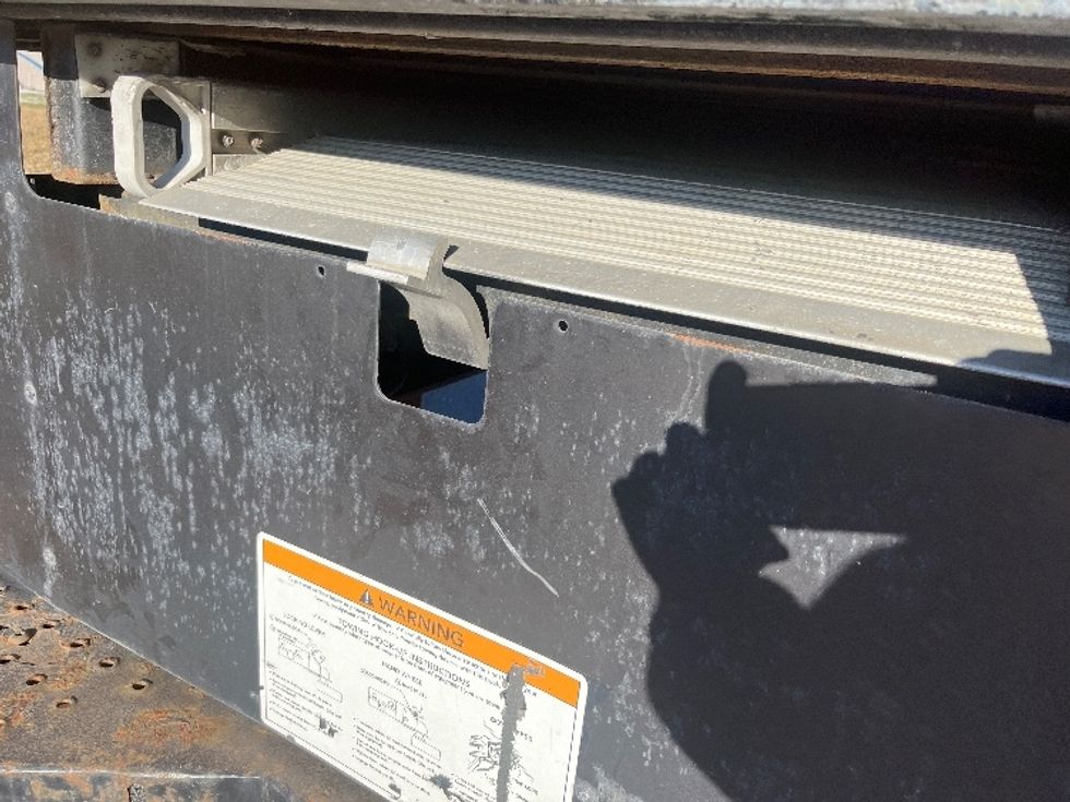 Medium Duty Box Truck-Light and Medium Duty Trucks-International-2021-MV607-Apopka-FL-155,943\n\t\tmiles-$ 47,750 - Image 26