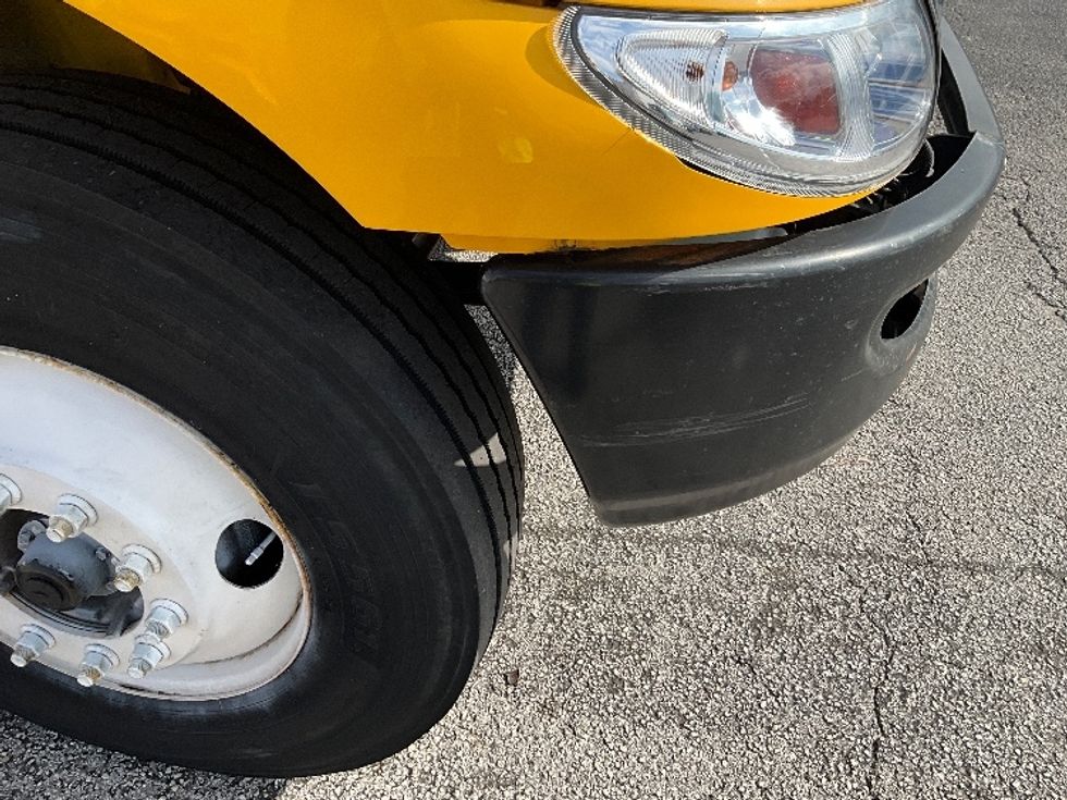 Medium Duty Box Truck-Light and Medium Duty Trucks-International-2021-MV607-Apopka-FL-155,943\n\t\tmiles-$ 47,750 - Image 30