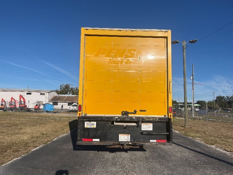Medium Duty Box Truck-Light and Medium Duty Trucks-International-2021-MV607-Apopka-FL-155,943\n\t\tmiles-$ 47,750 - Image 7
