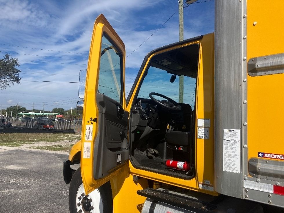 Medium Duty Box Truck-Light and Medium Duty Trucks-International-2021-MV607-Apopka-FL-174,305\n\t\tmiles-$ 46,000 - Image 16