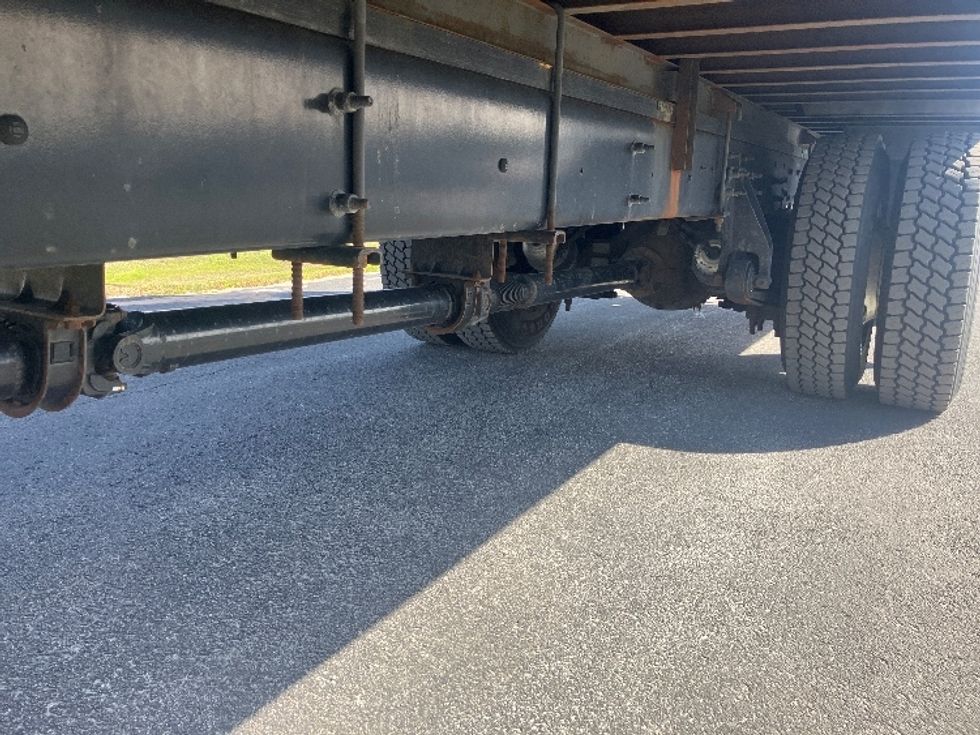 Medium Duty Box Truck-Light and Medium Duty Trucks-International-2021-MV607-Apopka-FL-174,305\n\t\tmiles-$ 46,000 - Image 5