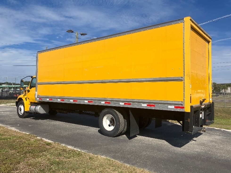 Medium Duty Box Truck-Light and Medium Duty Trucks-International-2021-MV607-Apopka-FL-174,305\n\t\tmiles-$ 46,000 - Image 6