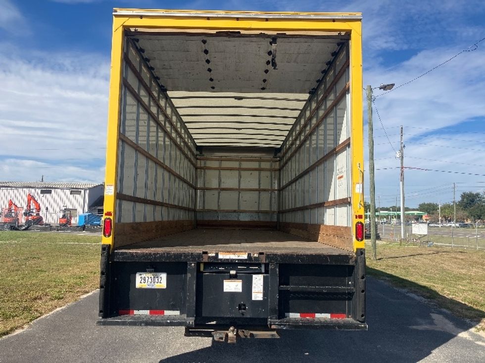 Medium Duty Box Truck-Light and Medium Duty Trucks-International-2021-MV607-Apopka-FL-174,305\n\t\tmiles-$ 46,000 - Image 8