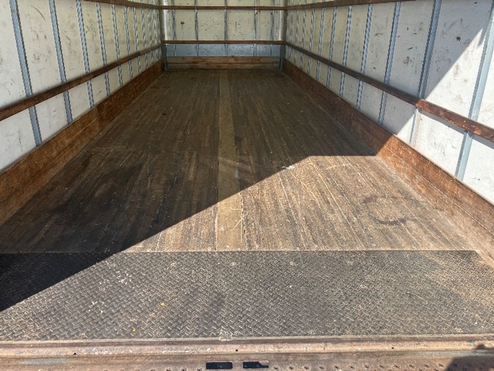 Medium Duty Box Truck-Light and Medium Duty Trucks-International-2021-MV607-Apopka-FL-182,721\n\t\tmiles-$ 44,750 - Image 10