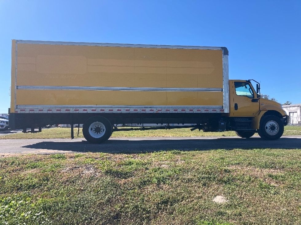 Medium Duty Box Truck-Light and Medium Duty Trucks-International-2021-MV607-Apopka-FL-182,721\n\t\tmiles-$ 44,750 - Image 15