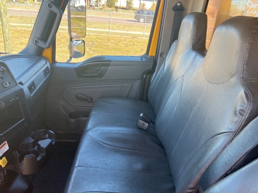 Medium Duty Box Truck-Light and Medium Duty Trucks-International-2021-MV607-Apopka-FL-182,721\n\t\tmiles-$ 44,750 - Image 19