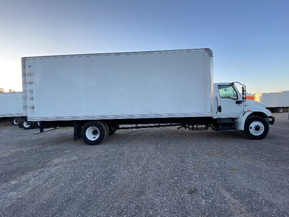 Medium Duty Box Truck-Light and Medium Duty Trucks-International-2021-MV607-Apopka-FL-19,881\n\t\tmiles-$ 68,000 - Image 15