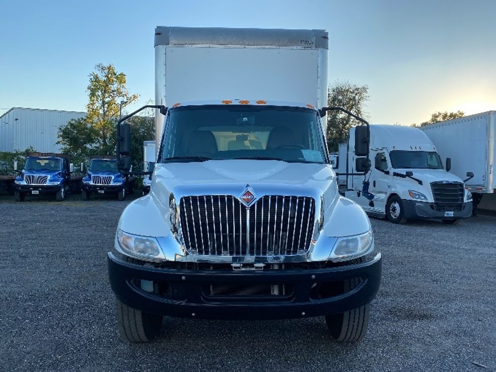 Medium Duty Box Truck-Light and Medium Duty Trucks-International-2021-MV607-Apopka-FL-19,881\n\t\tmiles-$ 68,000 - Image 2