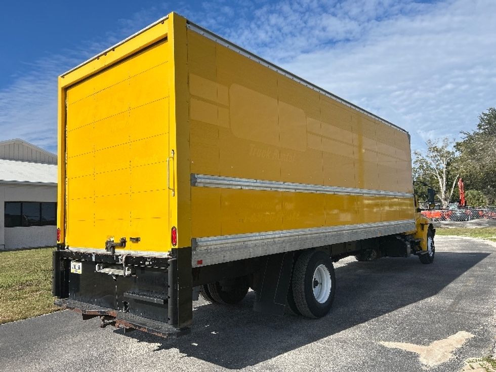 Medium Duty Box Truck-Light and Medium Duty Trucks-International-2021-MV607-Apopka-FL-207,374\n\t\tmiles-$ 41,250 - Image 13