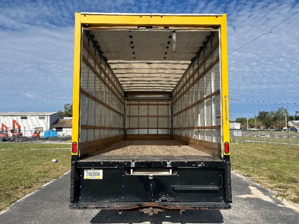 Medium Duty Box Truck-Light and Medium Duty Trucks-International-2021-MV607-Apopka-FL-207,374\n\t\tmiles-$ 41,250 - Image 8