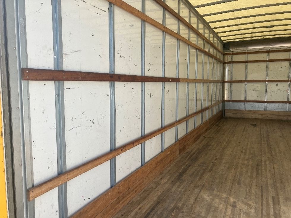 Medium Duty Box Truck-Light and Medium Duty Trucks-International-2021-MV607-Apopka-FL-216,496\n\t\tmiles-$ 40,000 - Image 11