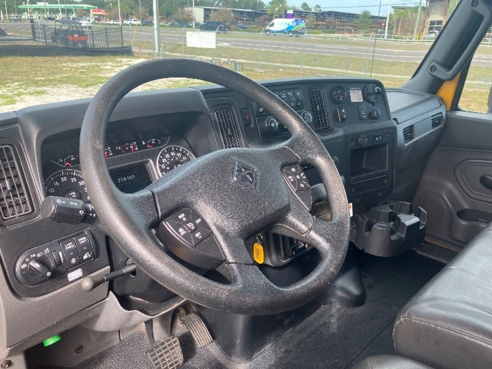 Medium Duty Box Truck-Light and Medium Duty Trucks-International-2021-MV607-Apopka-FL-216,496\n\t\tmiles-$ 40,000 - Image 17