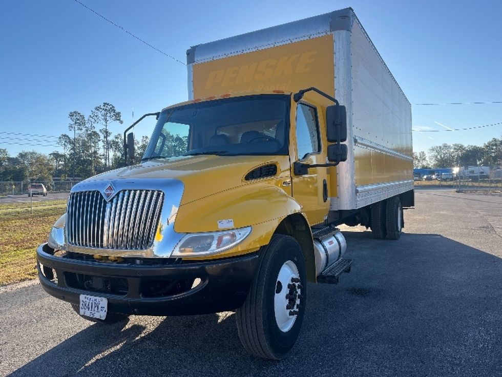 Medium Duty Box Truck-Light and Medium Duty Trucks-International-2021-MV607-Apopka-FL-217,470\n\t\tmiles-$ 38,750 - Image 3