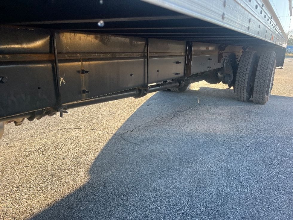 Medium Duty Box Truck-Light and Medium Duty Trucks-International-2021-MV607-Apopka-FL-217,470\n\t\tmiles-$ 38,750 - Image 5