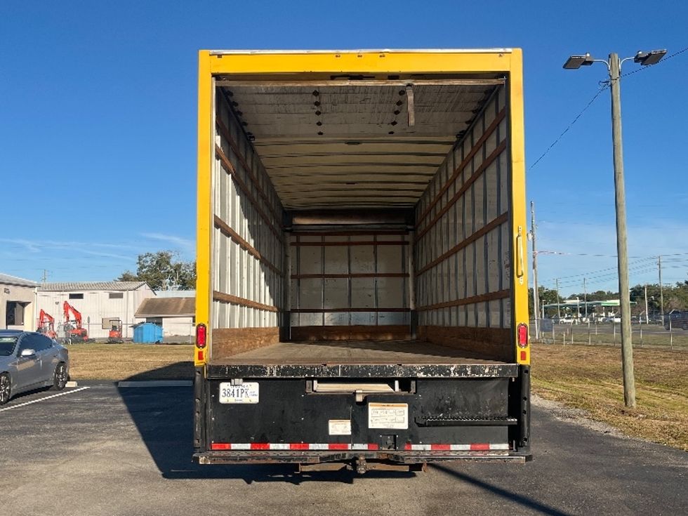 Medium Duty Box Truck-Light and Medium Duty Trucks-International-2021-MV607-Apopka-FL-217,470\n\t\tmiles-$ 38,750 - Image 8