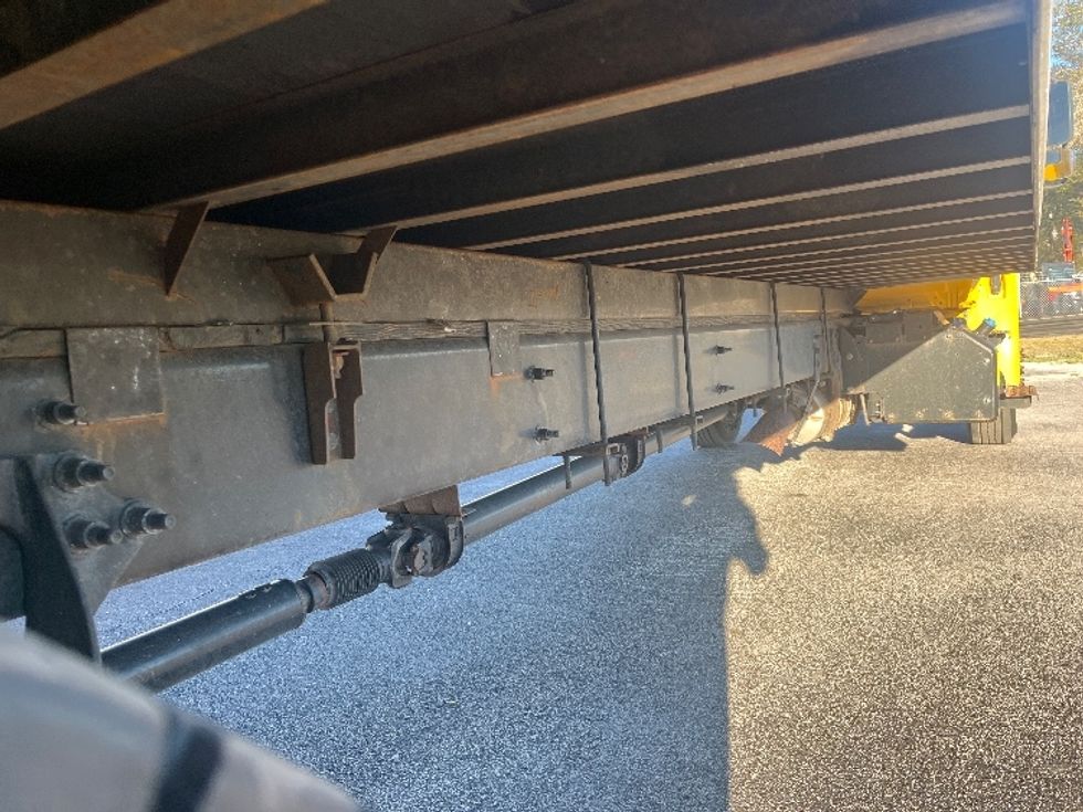 Medium Duty Box Truck-Light and Medium Duty Trucks-International-2021-MV607-Apopka-FL-225,497\n\t\tmiles-$ 37,500 - Image 14