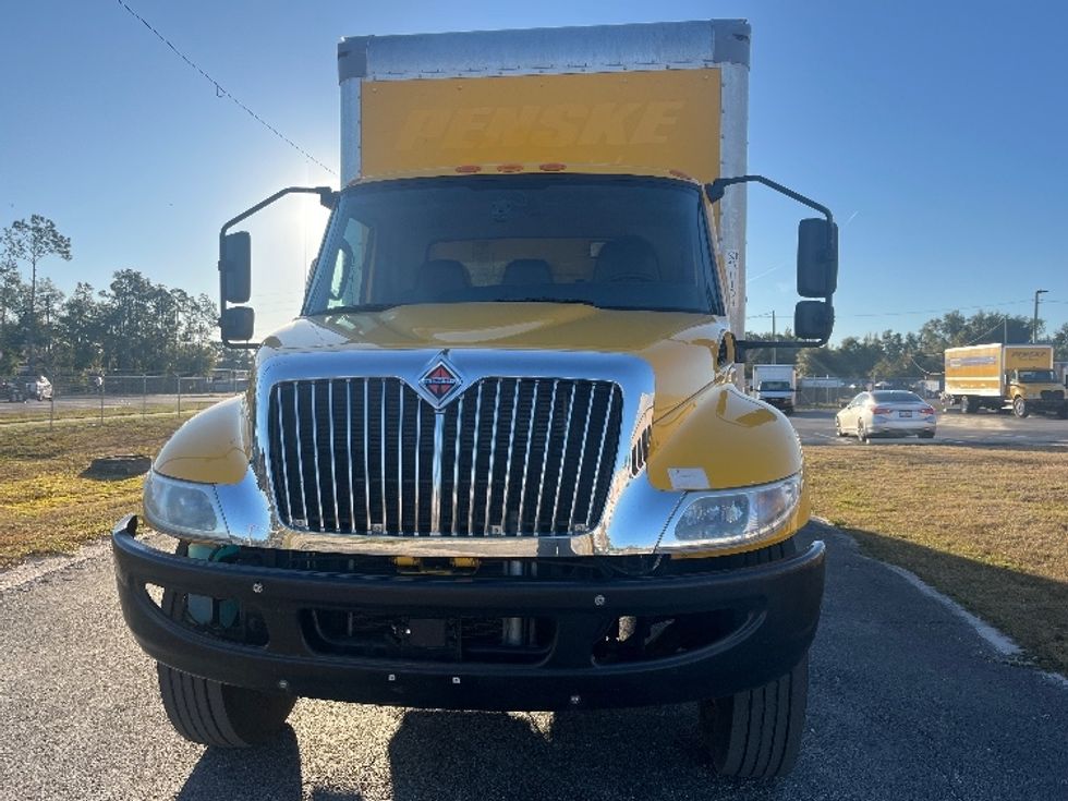 Medium Duty Box Truck-Light and Medium Duty Trucks-International-2021-MV607-Apopka-FL-225,497\n\t\tmiles-$ 37,500 - Image 2
