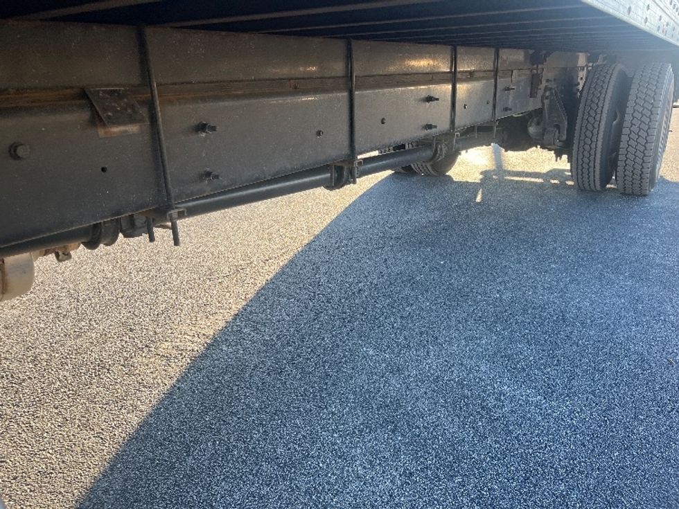 Medium Duty Box Truck-Light and Medium Duty Trucks-International-2021-MV607-Apopka-FL-225,497\n\t\tmiles-$ 37,500 - Image 5