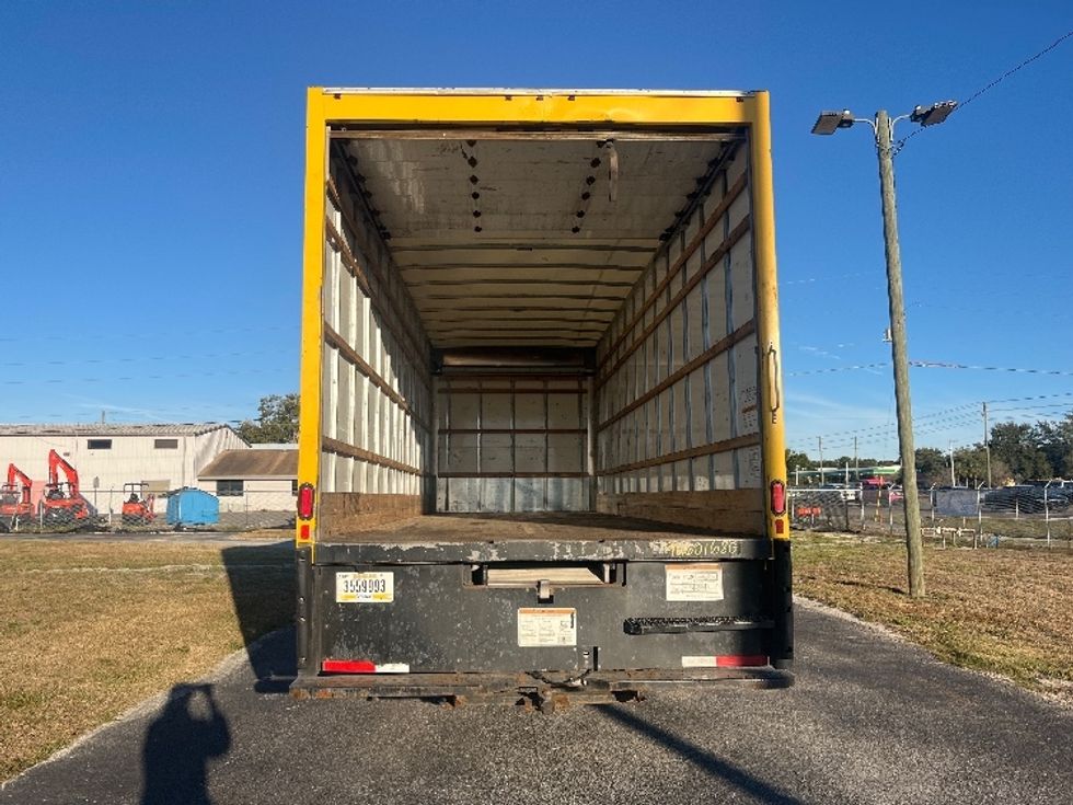 Medium Duty Box Truck-Light and Medium Duty Trucks-International-2021-MV607-Apopka-FL-225,497\n\t\tmiles-$ 37,500 - Image 8