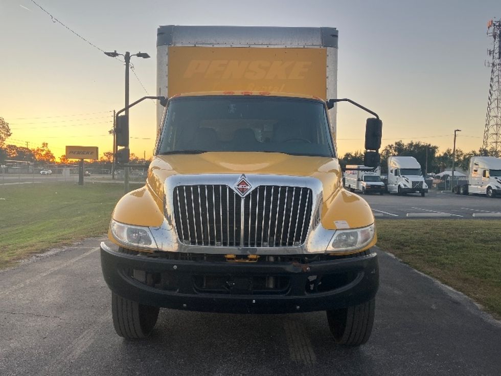 Medium Duty Box Truck-Light and Medium Duty Trucks-International-2021-MV607-Apopka-FL-232,707\n\t\tmiles-$ 37,500 - Image 2