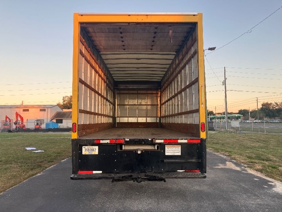 Medium Duty Box Truck-Light and Medium Duty Trucks-International-2021-MV607-Apopka-FL-232,707\n\t\tmiles-$ 37,500 - Image 8