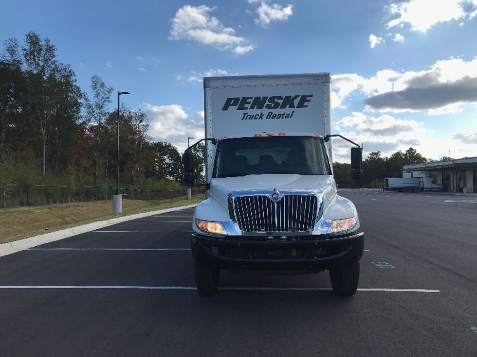 Medium Duty Box Truck-Light and Medium Duty Trucks-International-2021-MV607-Arlington-TX-222,580\n\t\tmiles-$ 46,250 - Image 2