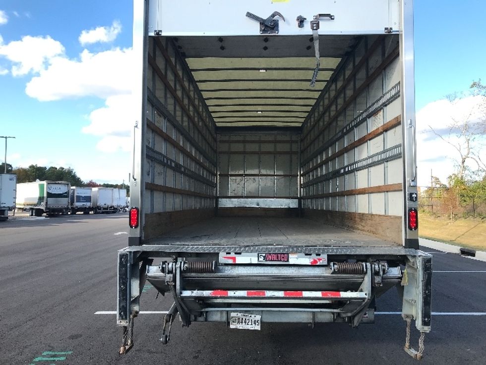 Medium Duty Box Truck-Light and Medium Duty Trucks-International-2021-MV607-Arlington-TX-222,580\n\t\tmiles-$ 46,250 - Image 8
