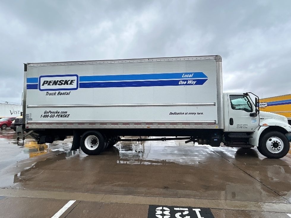 Medium Duty Box Truck-Light and Medium Duty Trucks-International-2021-MV607-Arlington-TX-247,131\n\t\tmiles-$ 41,750 - Image 15