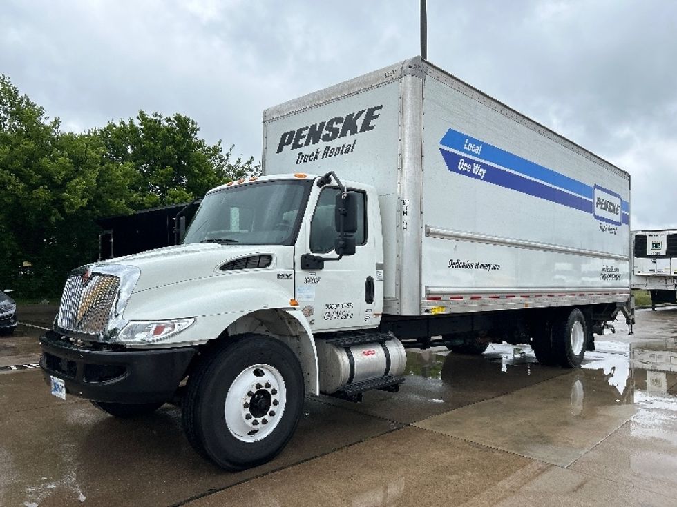 Medium Duty Box Truck-Light and Medium Duty Trucks-International-2021-MV607-Arlington-TX-247,131\n\t\tmiles-$ 41,750 - Image 3