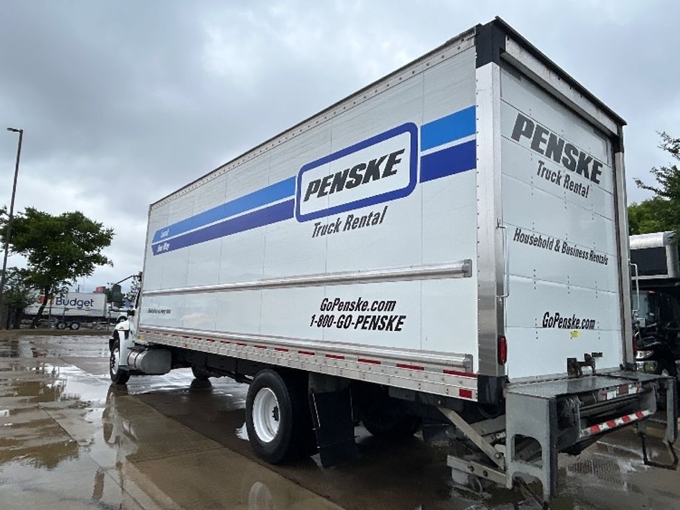 Medium Duty Box Truck-Light and Medium Duty Trucks-International-2021-MV607-Arlington-TX-247,131\n\t\tmiles-$ 41,750 - Image 6