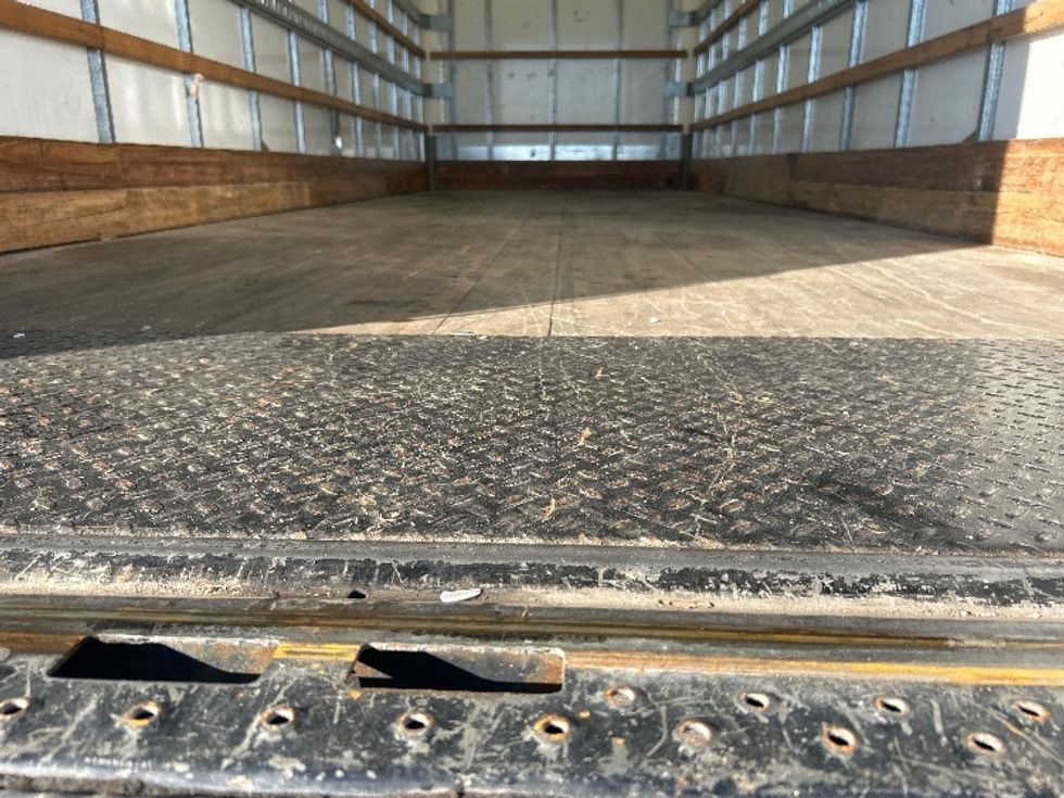 Medium Duty Box Truck-Light and Medium Duty Trucks-International-2021-MV607-Atlanta (Forest Park)-GA-156,112\n\t\tmiles-$ 59,000 - Image 10