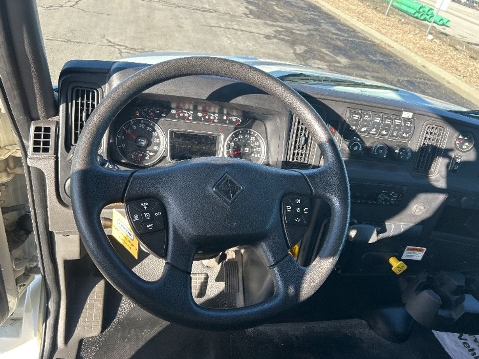 Medium Duty Box Truck-Light and Medium Duty Trucks-International-2021-MV607-Atlanta (Forest Park)-GA-156,112\n\t\tmiles-$ 59,000 - Image 17