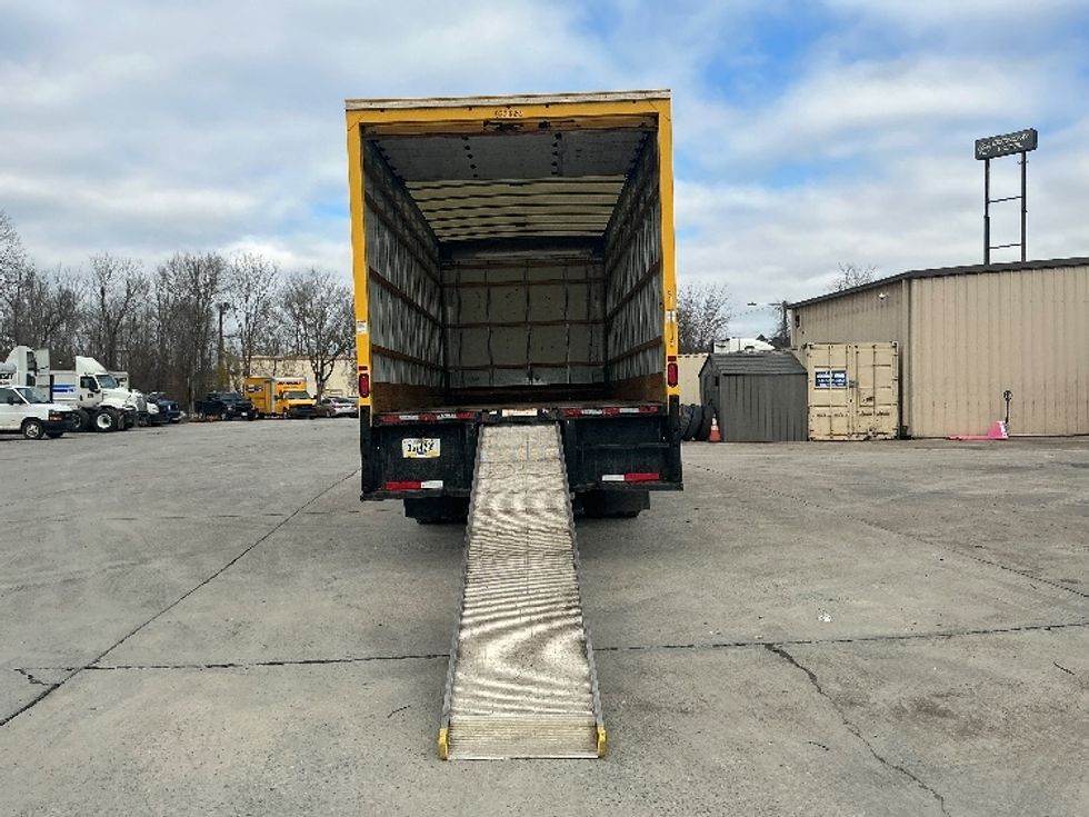 Medium Duty Box Truck-Light and Medium Duty Trucks-International-2021-MV607-Atlanta (Forest Park)-GA-171,489\n\t\tmiles-$ 43,000 - Image 9