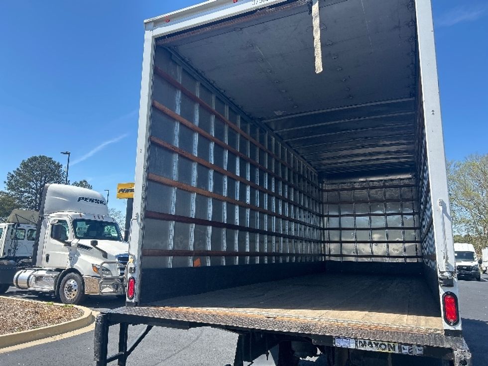 Medium Duty Box Truck-Light and Medium Duty Trucks-International-2021-MV607-Atlanta (Forest Park)-GA-191,633\n\t\tmiles-$ 55,500 - Image 11