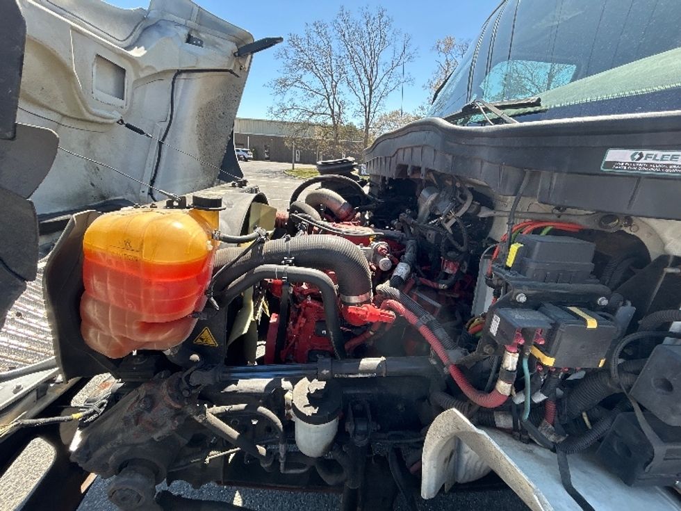 Medium Duty Box Truck-Light and Medium Duty Trucks-International-2021-MV607-Atlanta (Forest Park)-GA-195,216\n\t\tmiles-$ 56,500 - Image 23