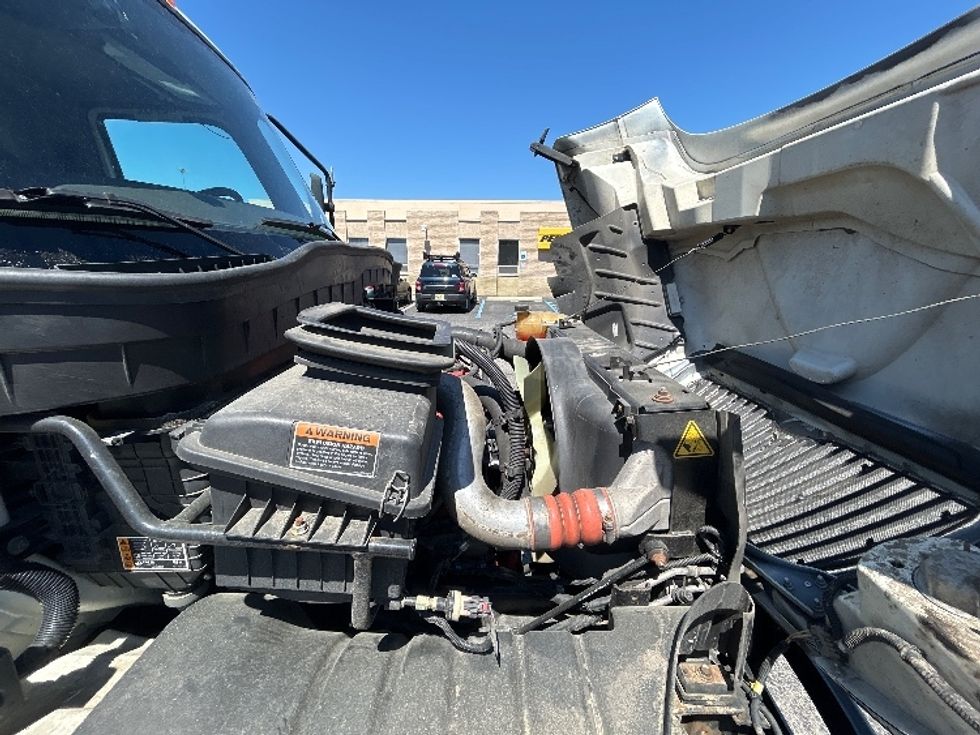 Medium Duty Box Truck-Light and Medium Duty Trucks-International-2021-MV607-Atlanta (Forest Park)-GA-195,216\n\t\tmiles-$ 56,500 - Image 22